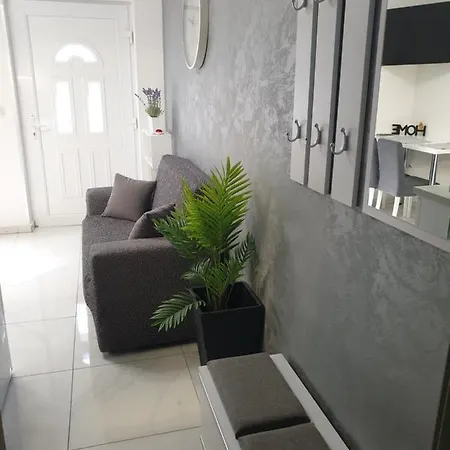 Apartamento Ema